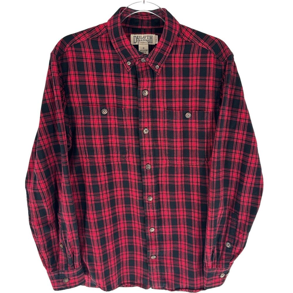 Duluth Shirt Mens Medium Red Black Plaid Flannel Free Swinging Trim Fit Outdoors